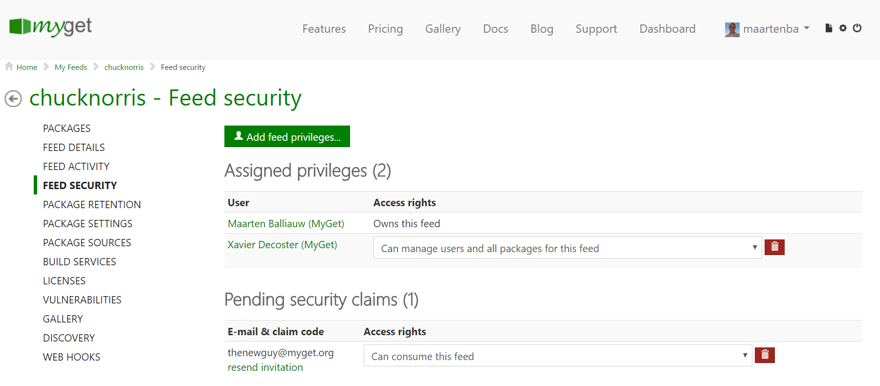 The Feed security tab which enables you to assign specific privileges to other users